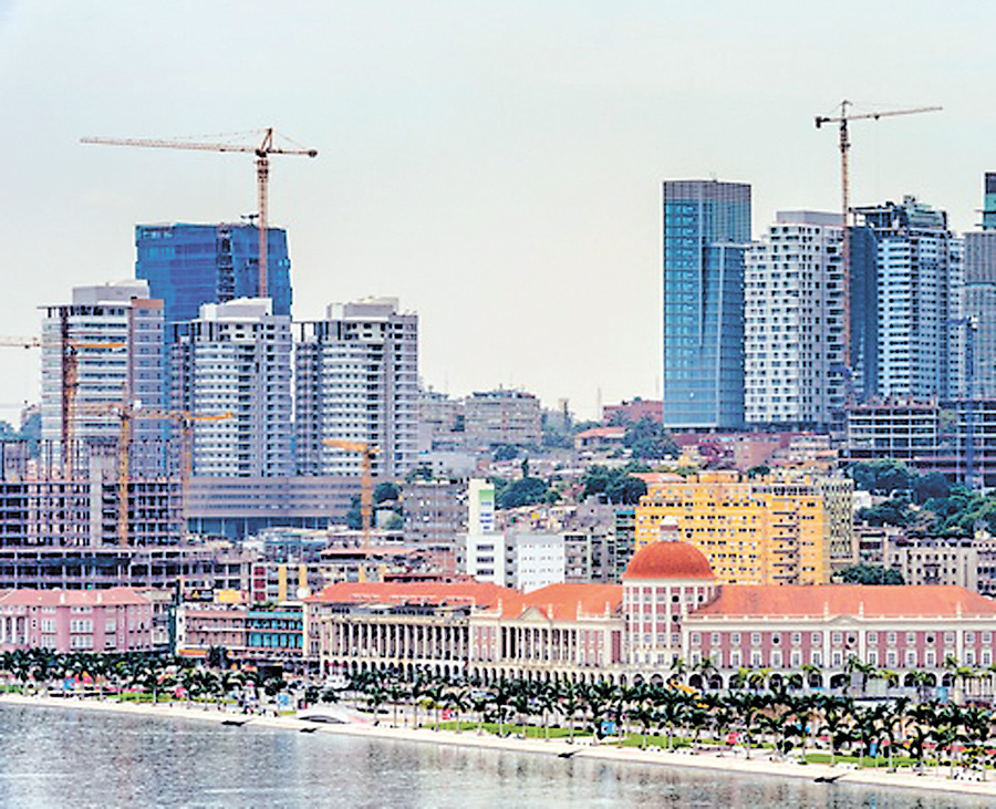 Столиця Анголи Луанда швидко відбудовується. Фото з сайту image.ua